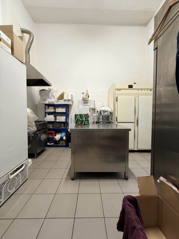 negozio in vendita a Milano in zona San Vittore