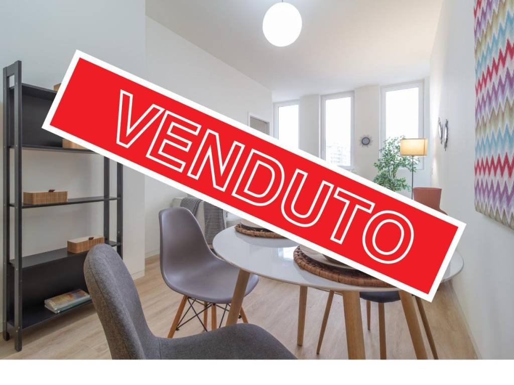 appartamento in vendita a Milano in zona Vigentino