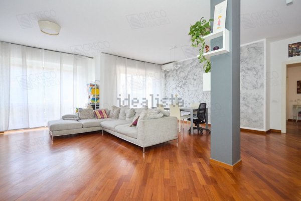 appartamento in vendita a Milano in zona Maggiolina