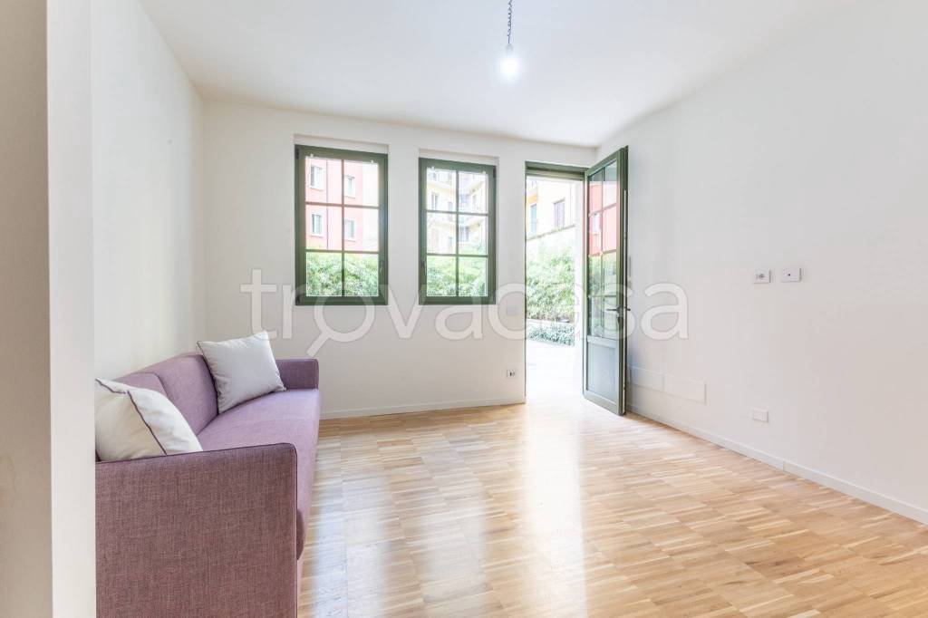 appartamento in vendita a Milano in zona Porta Venezia