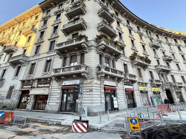negozio in vendita a Milano in zona Centro Direzionale