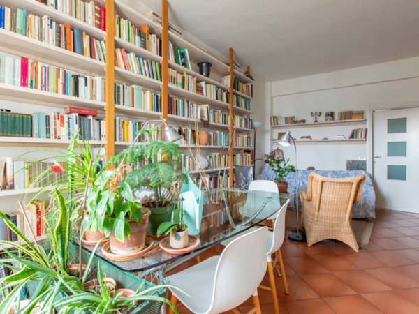 appartamento in vendita a Milano in zona Solari