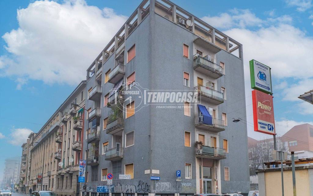 appartamento in vendita a Milano in zona Affori