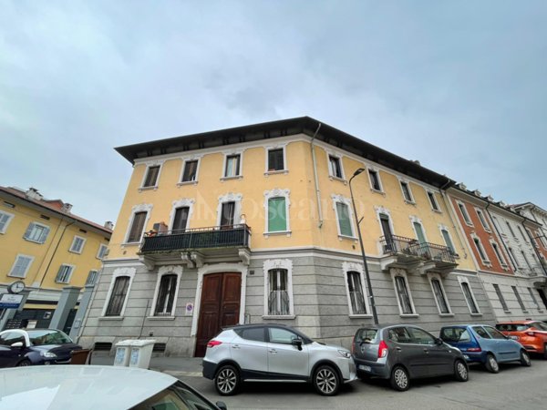 appartamento in vendita a Milano in zona Bovisa