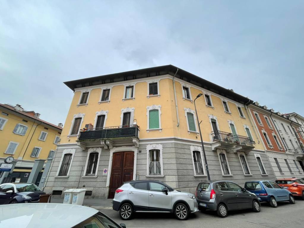 appartamento in vendita a Milano in zona Bovisa