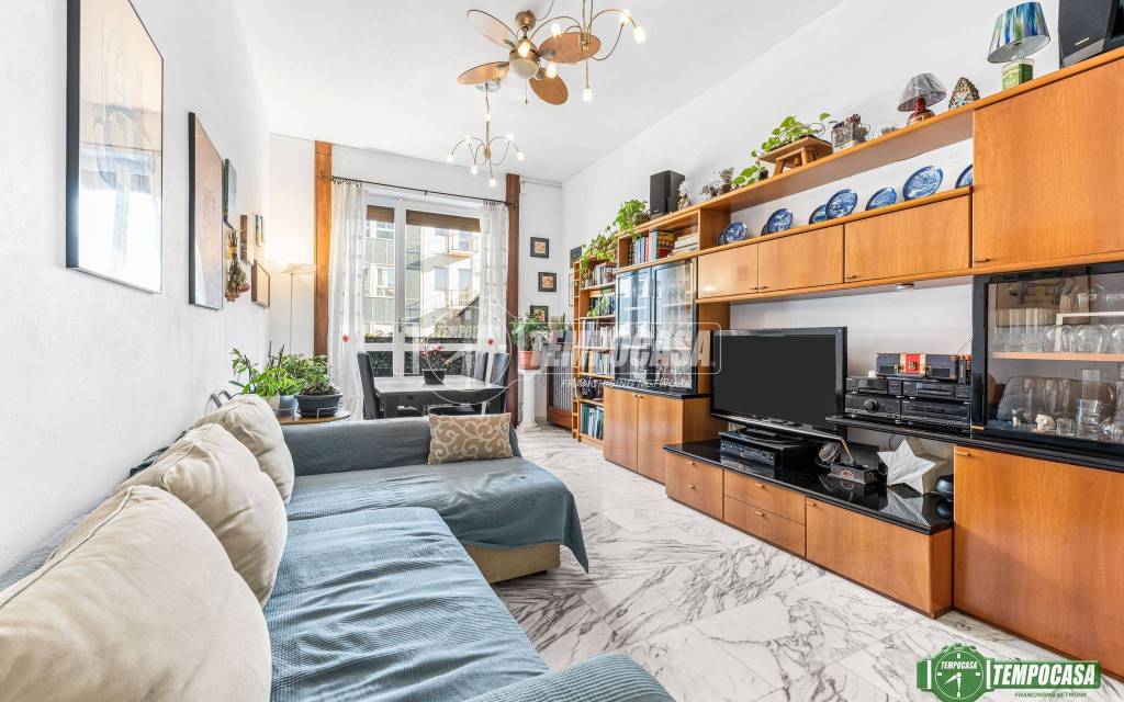 appartamento in vendita a Milano in zona Porta Garibaldi