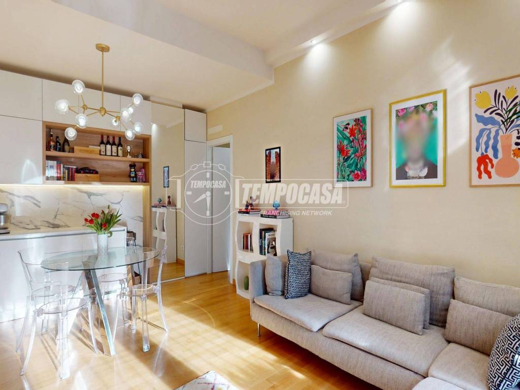 appartamento in vendita a Milano in zona Ghisolfa