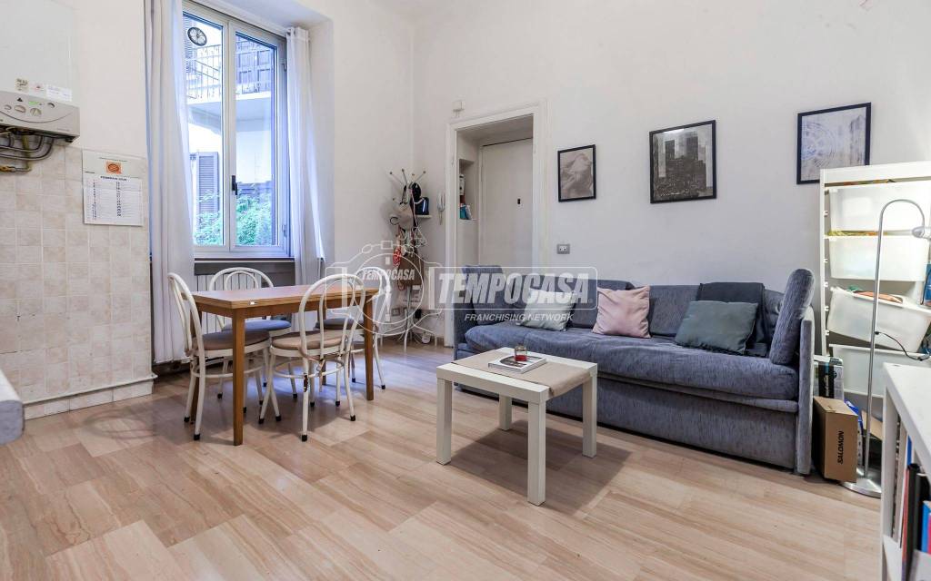 appartamento in vendita a Milano in zona Isola