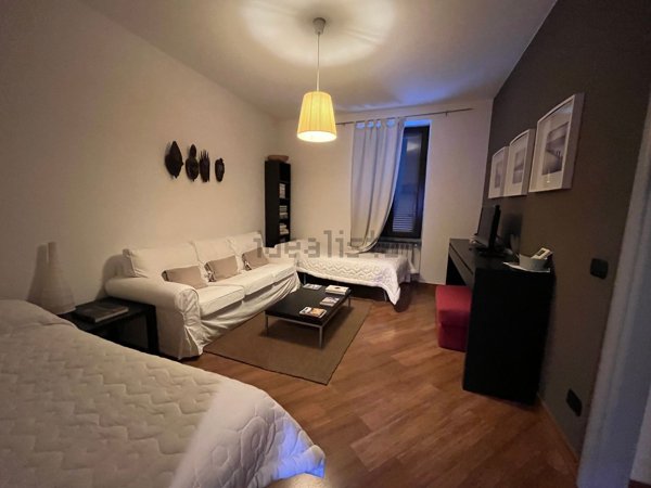 appartamento in vendita a Milano in zona Trenno