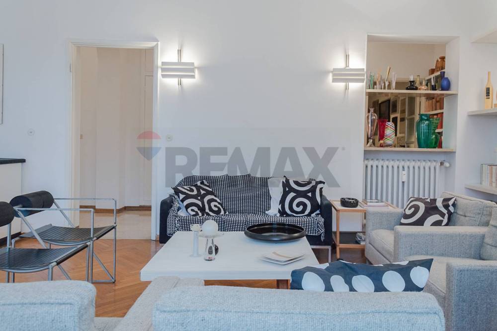 appartamento in vendita a Milano in zona Città Studi