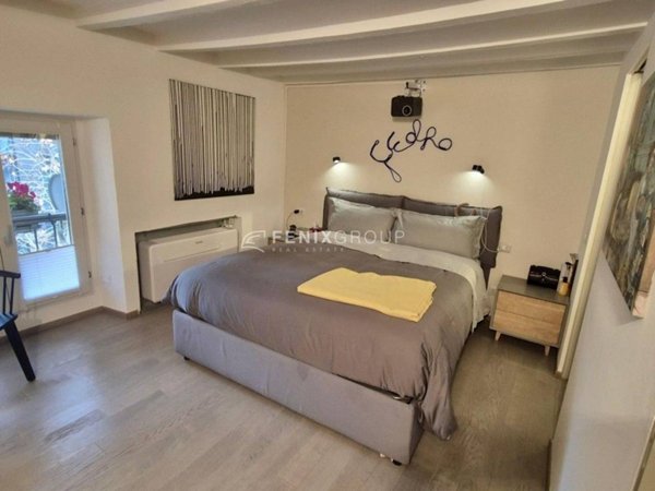 appartamento in vendita a Milano in zona Porta Garibaldi