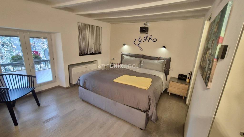 appartamento in vendita a Milano in zona Porta Garibaldi