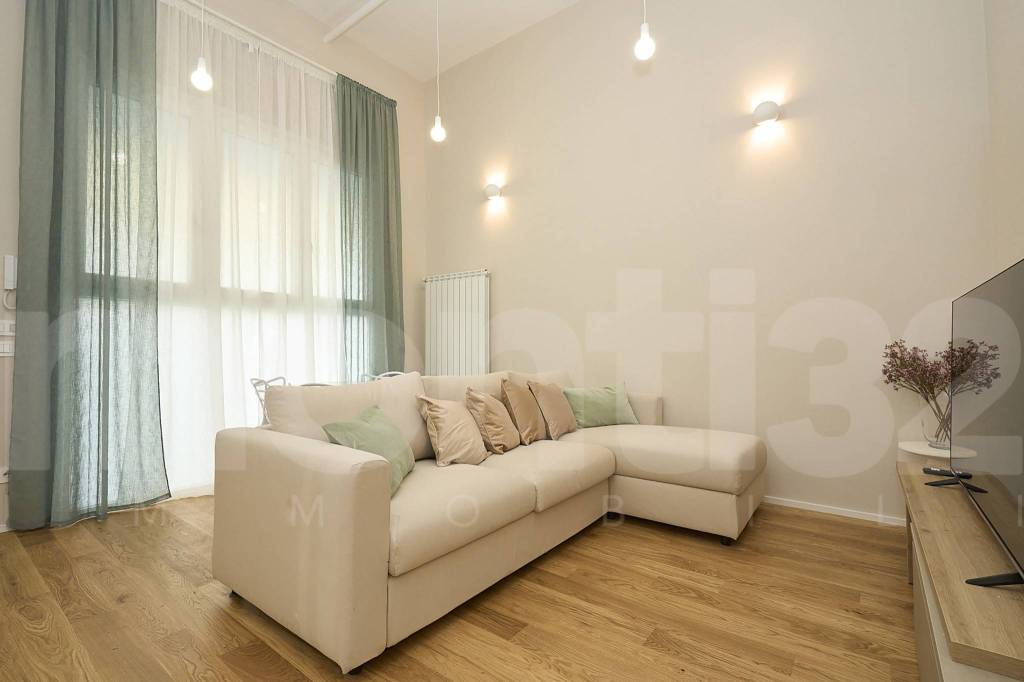 appartamento in vendita a Milano in zona XXII Marzo