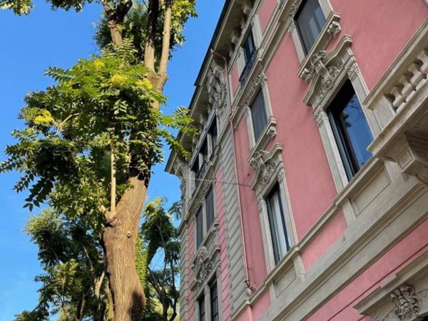 appartamento in vendita a Milano in zona Sempione