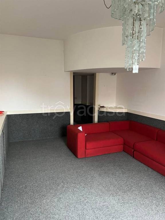 appartamento in vendita a Milano in zona Bocconi