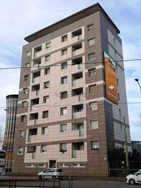 appartamento in vendita a Milano in zona Porta Garibaldi