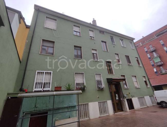 appartamento in vendita a Milano in zona Crescenzago