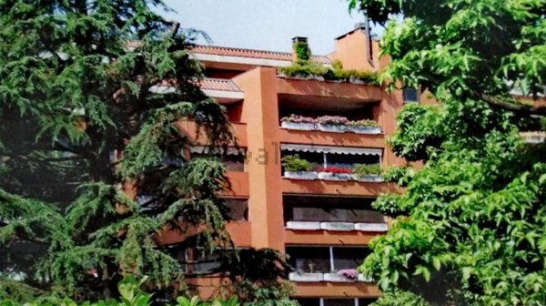 appartamento in vendita a Milano in zona Gratosoglio