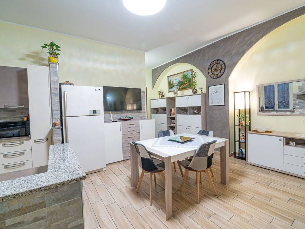 appartamento in vendita a Milano in zona Porta Romana