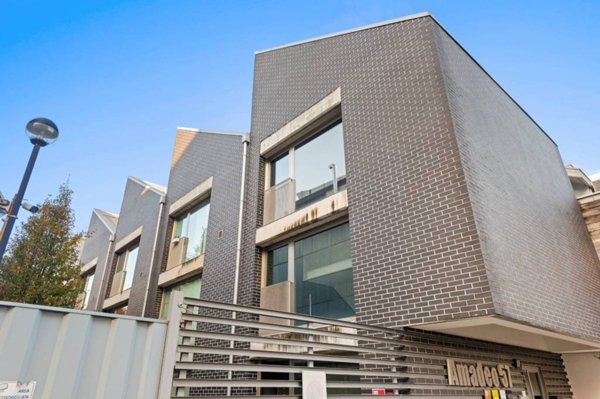 appartamento in vendita a Milano in zona Ortica