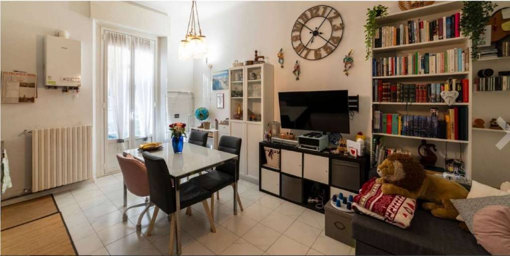 appartamento in vendita a Milano in zona Famagosta