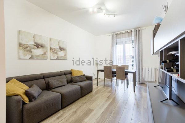 appartamento in vendita a Milano in zona Lambrate