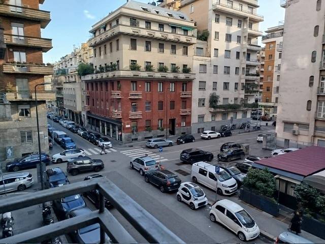 appartamento in vendita a Milano in zona Centro Direzionale