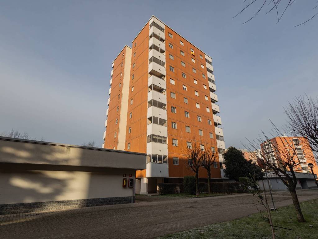 appartamento in vendita a Milano in zona Chiesa Rossa