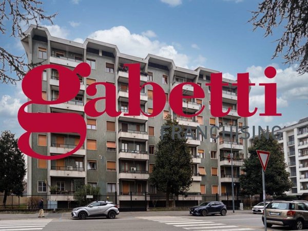 appartamento in vendita a Milano in zona Segnano