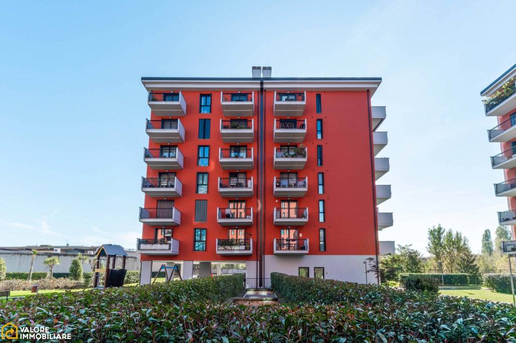 appartamento in vendita a Milano in zona Porta Vittoria