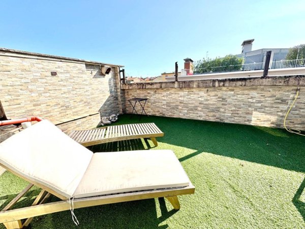 appartamento in vendita a Milano in zona Isola