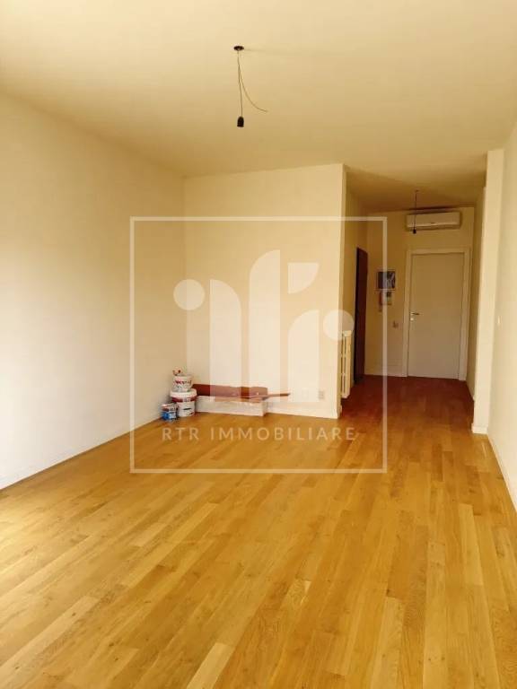 appartamento in vendita a Milano in zona Loreto