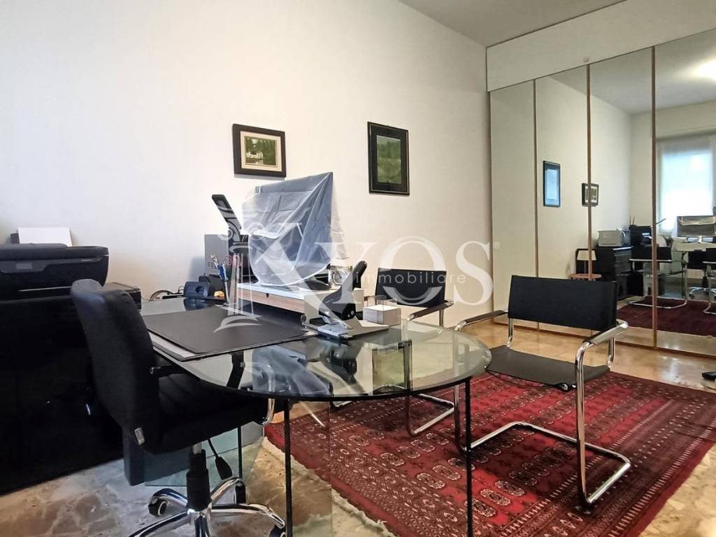 ufficio in vendita a Milano in zona Il Portello