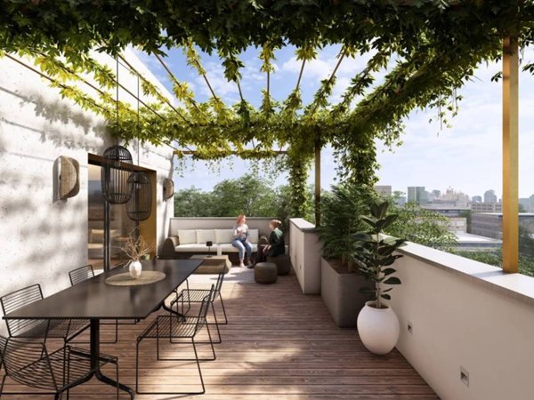 appartamento in vendita a Milano in zona Famagosta