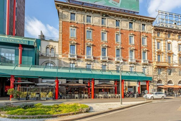 ufficio in vendita a Milano in zona Cadorna