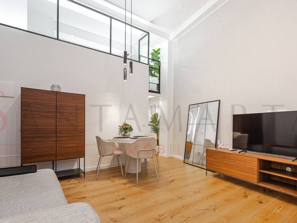 appartamento in vendita a Milano in zona Porta Garibaldi