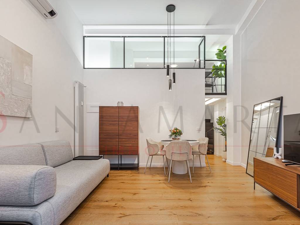 appartamento in vendita a Milano in zona Porta Garibaldi