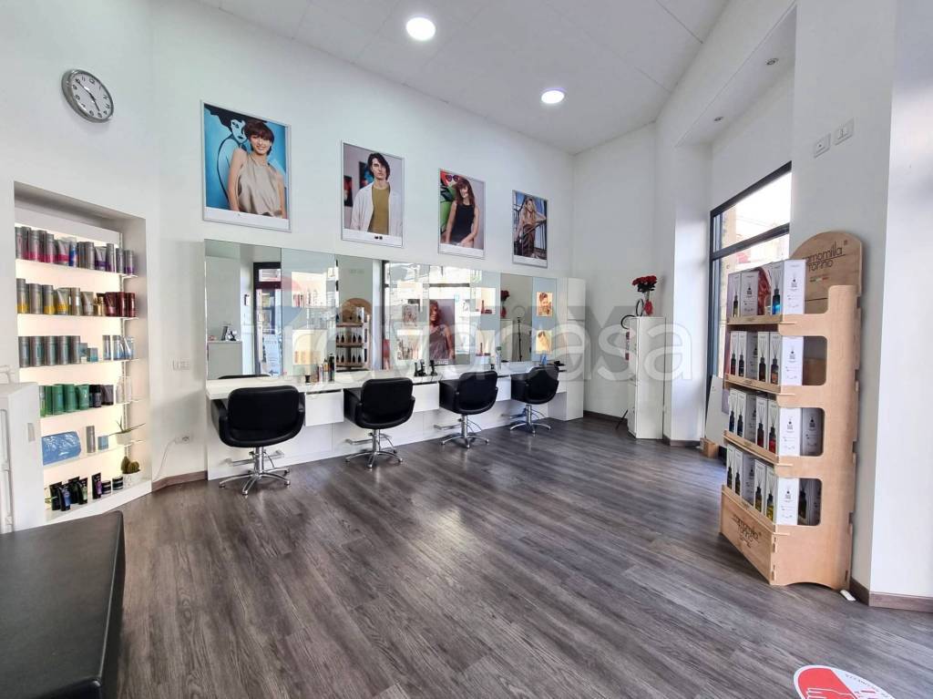 negozio in vendita a Milano in zona Porta Venezia