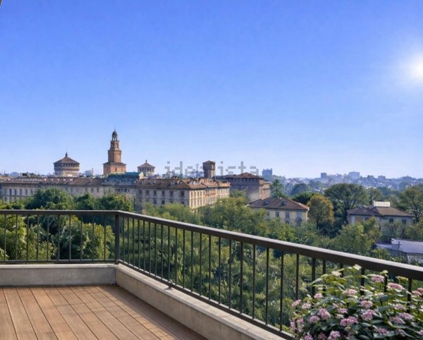 appartamento in vendita a Milano in zona Brera