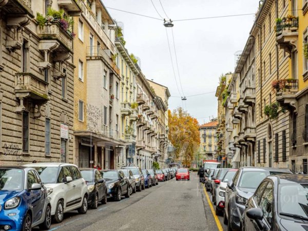 appartamento in vendita a Milano in zona Porta Venezia