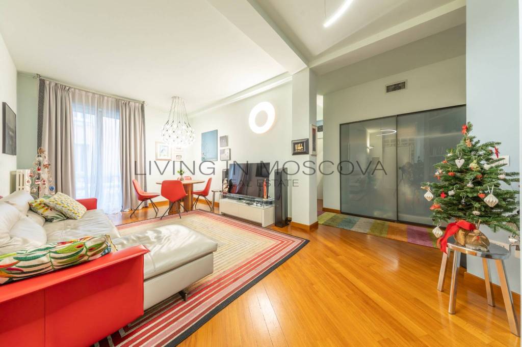 appartamento in vendita a Milano in zona Porta Garibaldi