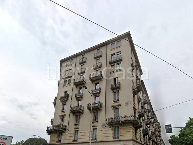 appartamento in vendita a Milano in zona Solari