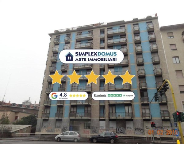 appartamento in vendita a Milano in zona Cascina dei Pomi