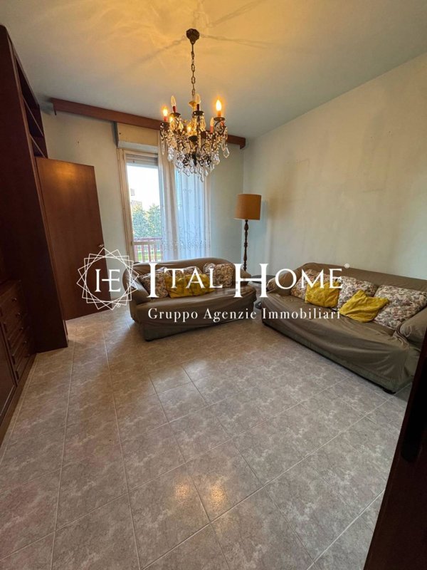 appartamento in vendita a Milano in zona Gallaratese