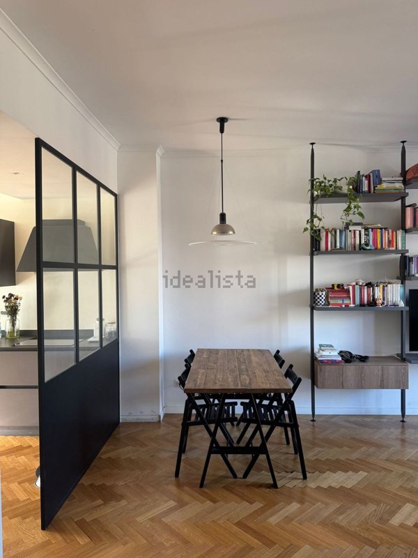 appartamento in vendita a Milano in zona Sempione