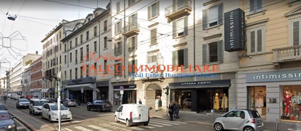 ufficio in vendita a Milano in zona Sempione