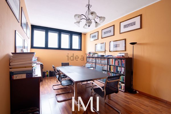 ufficio in vendita a Milano in zona Sempione