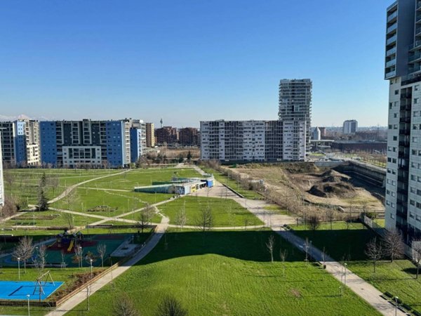appartamento in vendita a Milano in zona Adriano