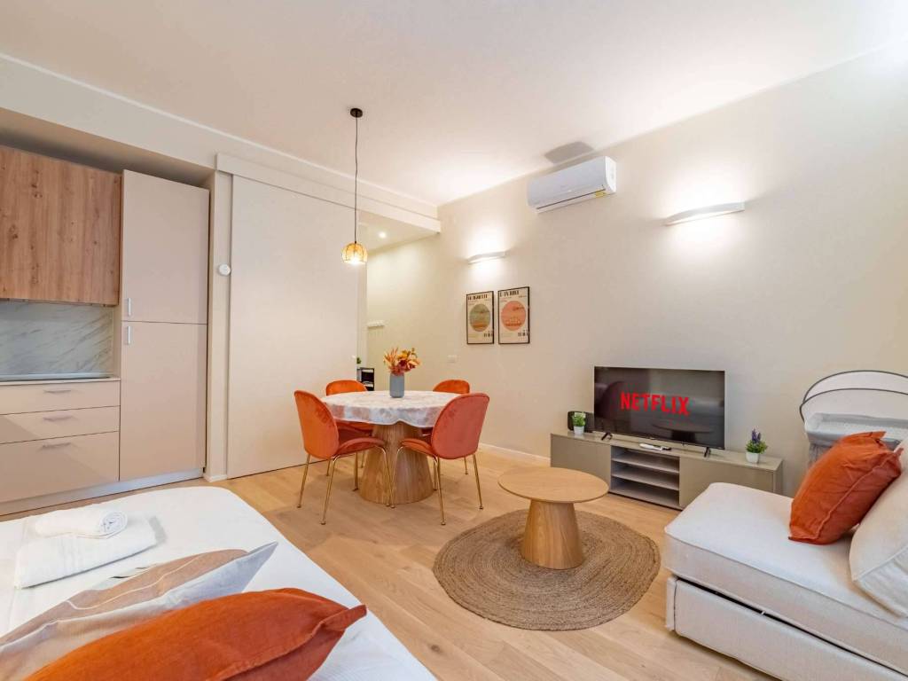 appartamento in vendita a Milano in zona Isola