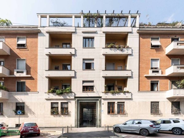 appartamento in vendita a Milano in zona Città Studi